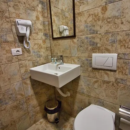 4 Since 1950 Guest house